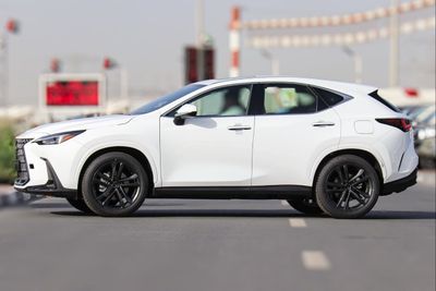 2026 Lexus NX350 PREMIER, weiß, 0 km, Import VAE — Foto 4 z 24