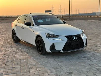 2014 Lexus IS250 PREMIER, weiß, 110.000 km, Import VAE — Foto 3 z 13