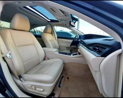 2015 Lexus ES350 PLATINUM, schwarz, 83.000 km, Import VAE — Foto 9 z 10