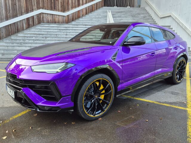 2024 Lamborghini Urus, Estland — Foto 1