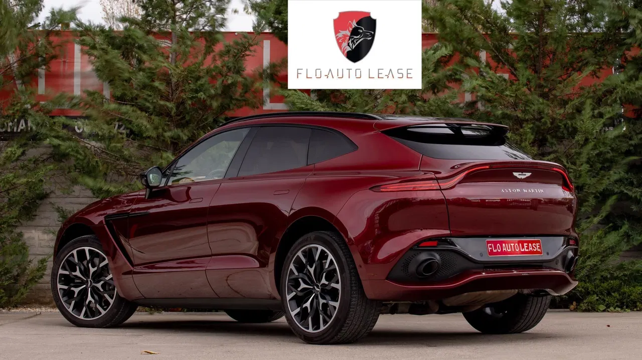 Aston Martin DBX, Rumänien — Foto 3 z 5
