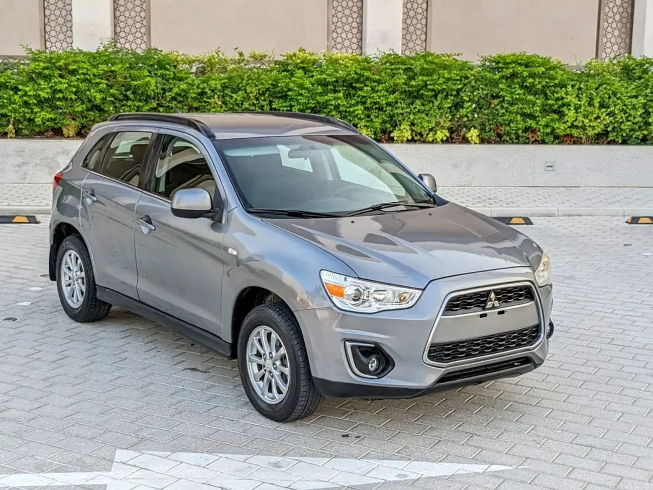 2013 Mitsubishi ASX GLX MIDLINE, grau, 123.000 km, Import VAE — Foto 1