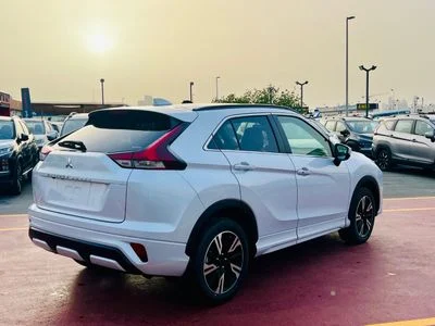 2025 Mitsubishi Eclipse Cross GLS HIGH LINE, weiß, 0 km, Import VAE — Foto 4 z 15