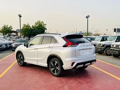 2025 Mitsubishi Eclipse Cross GLS HIGH LINE, weiß, 0 km, Import VAE — Foto 5 z 15