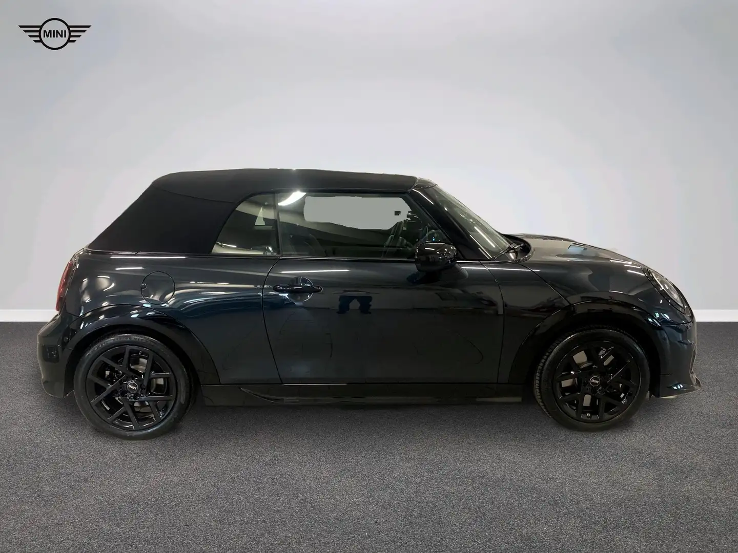 2026 MINI Cooper C Cabrio, 1.877 km, Italien — Foto 3 z 12