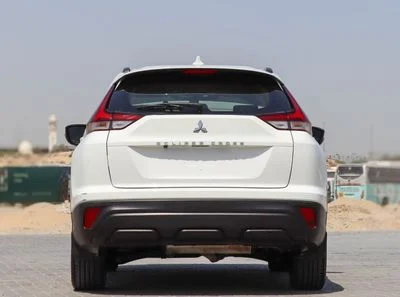 2022 Mitsubishi Eclipse Cross GLS MIDLINE, weiß, 70.000 km, Import VAE — Foto 5 z 16