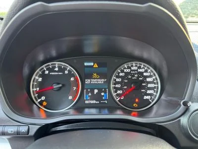 2024 Mitsubishi Eclipse Cross GLS, rot, 7.600 km, Import VAE — Foto 11 z 16