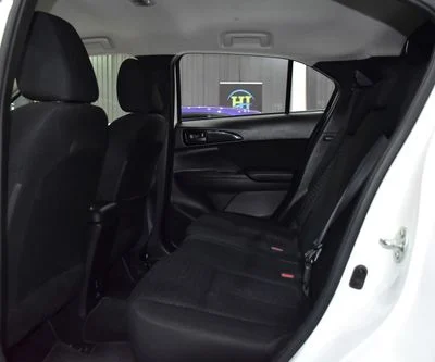 2025 Mitsubishi Eclipse Cross GLS MIDLINE, weiß, 42.000 km, Import VAE — Foto 16 z 16