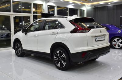 2025 Mitsubishi Eclipse Cross GLS MIDLINE, weiß, 42.000 km, Import VAE — Foto 7 z 16