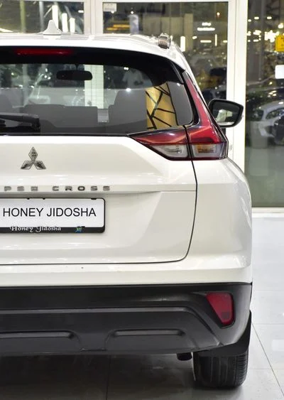 2025 Mitsubishi Eclipse Cross GLS MIDLINE, weiß, 42.000 km, Import VAE — Foto 9 z 16