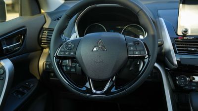 2026 Mitsubishi Eclipse Cross GLS HIGH LINE, weiß, 0 km, Import VAE — Foto 14 z 24
