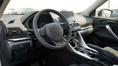 2026 Mitsubishi Eclipse Cross GLX HIGH LINE, silber, 0 km, Import VAE — Foto 9 z 17