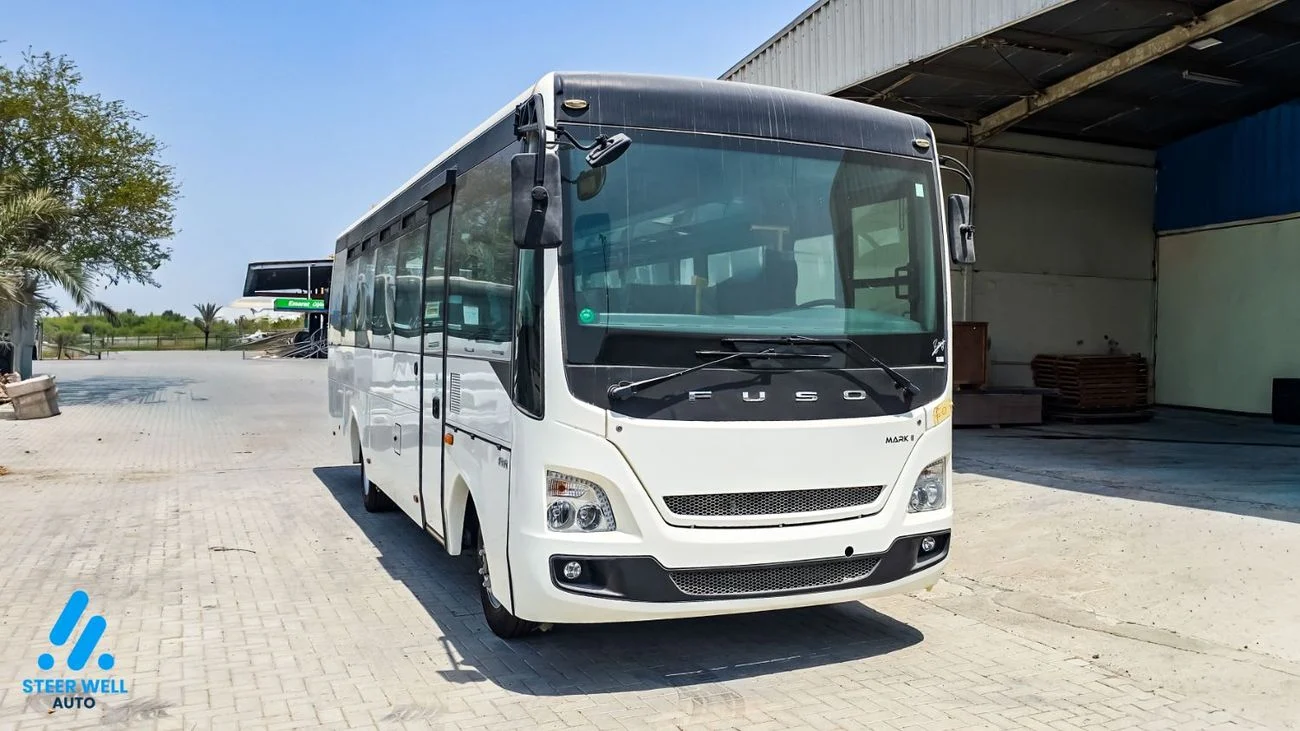 2026 Mitsubishi Rosa Bus, weiß, 98 km, Import VAE — Foto 1
