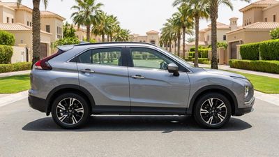 2022 Mitsubishi Eclipse Cross GLS MIDLINE, grau, 85.497 km, Import VAE — Foto 3 z 16