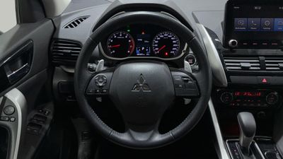 2022 Mitsubishi Eclipse Cross GLS MIDLINE, grau, 85.497 km, Import VAE — Foto 8 z 16