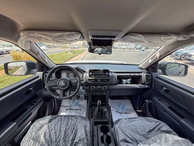2027 Mitsubishi L200, grau, 0 km, Import VAE — Foto 16 z 30