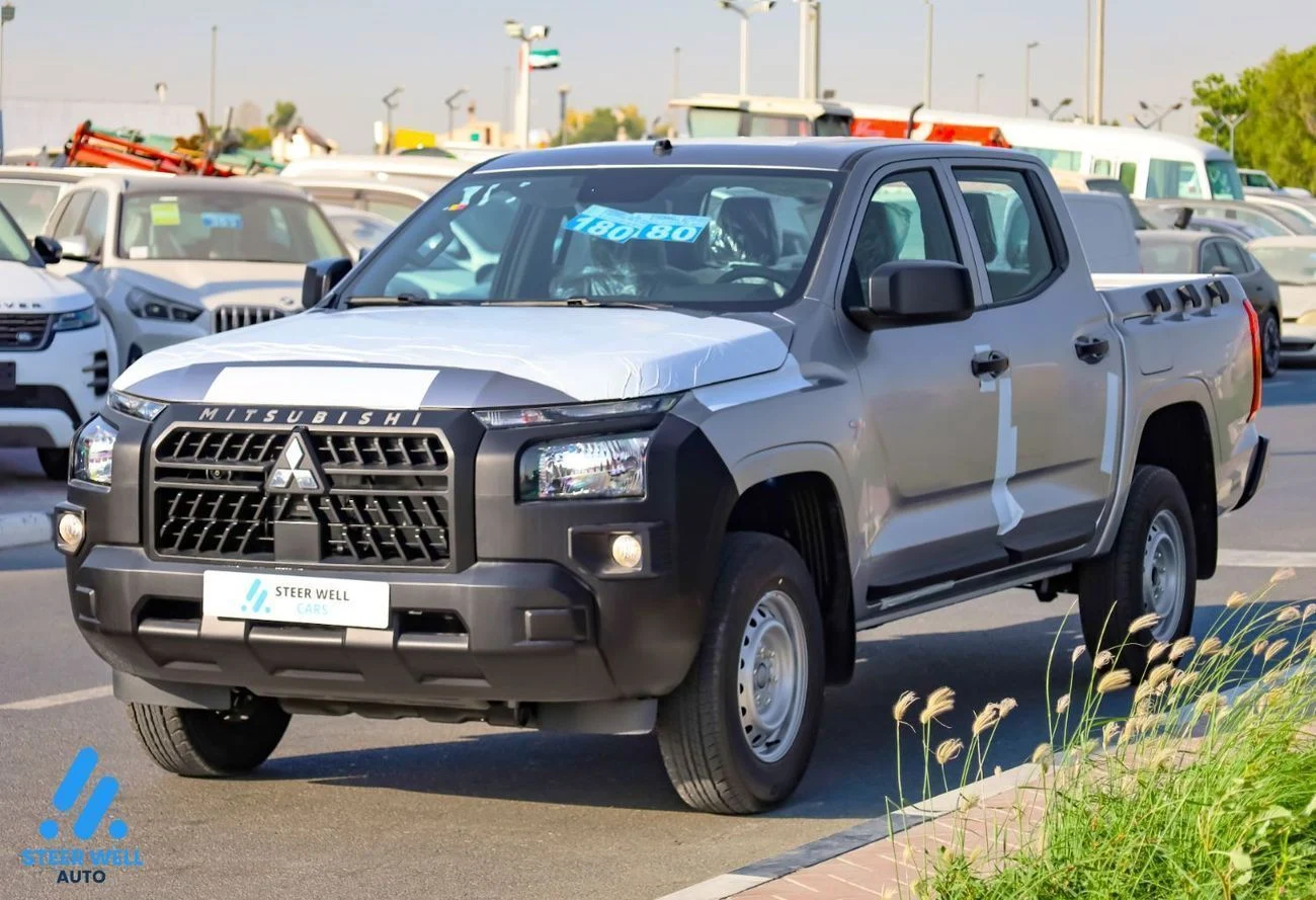 2027 Mitsubishi L200 GL, silber, 0 km, Import VAE — Foto 1 z 23 2027 Mitsubishi L200 GL, silber, 0 km, Import VAE — Foto 1 z 23