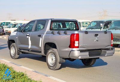 2027 Mitsubishi L200 GL, silber, 0 km, Import VAE — Foto 6 z 23