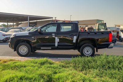 2027 Mitsubishi L200, schwarz, 0 km, Import VAE — Foto 8 z 27