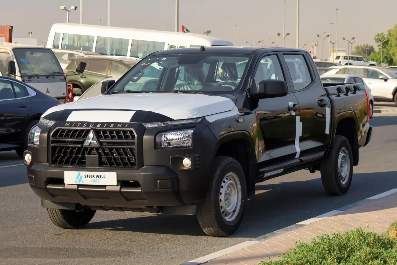 2027 Mitsubishi L200, schwarz, 0 km, Import VAE — Foto 1