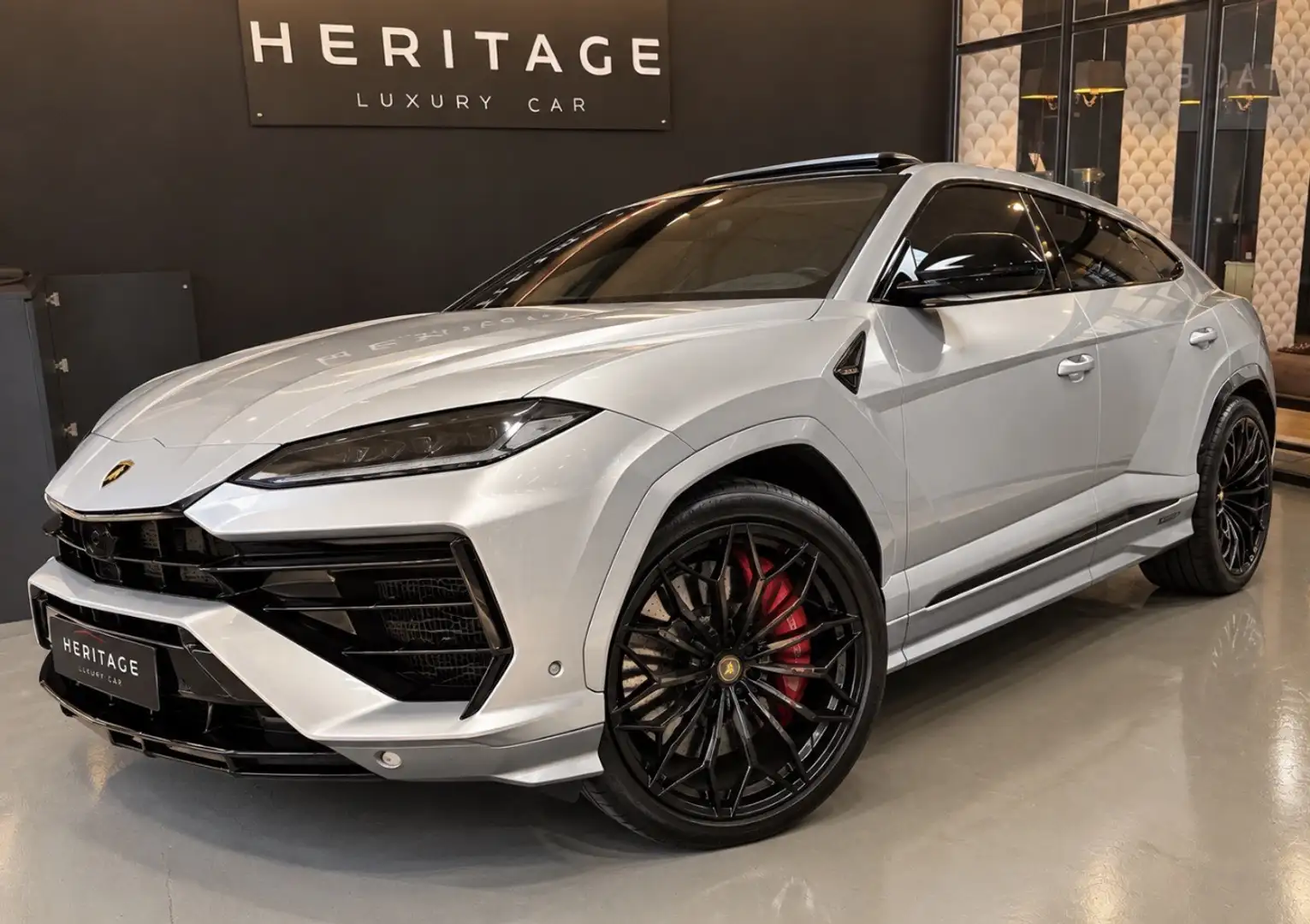 2025 Lamborghini Urus, 1.400 km, Italien — Foto 1
