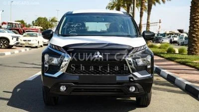 2023 Mitsubishi Xpander MEDIUM LINE, grau, 0 km, Import VAE — Foto 2 z 14