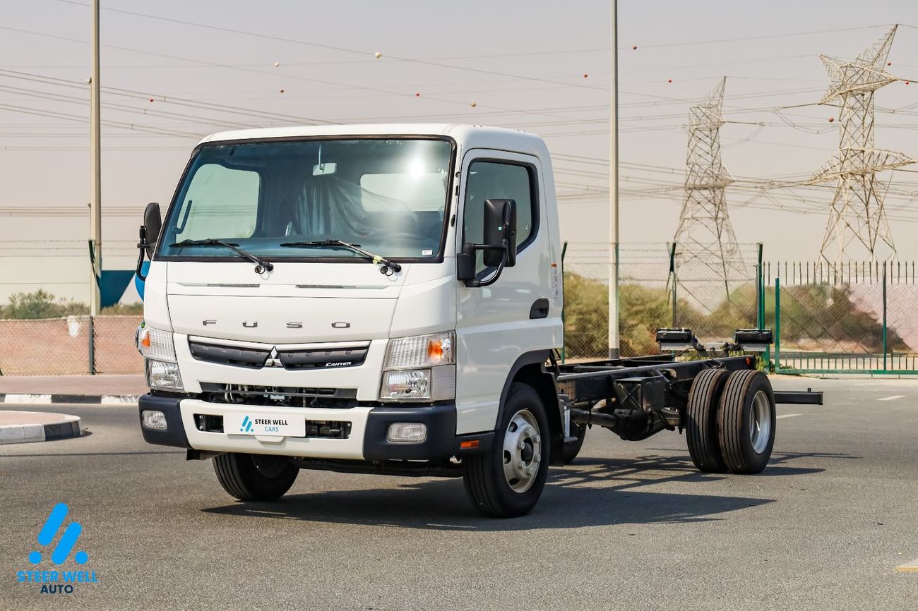 2026 Mitsubishi Canter STANDARD, weiß, 0 km, Import VAE — Foto 1