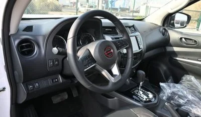 2025 Nissan Navara, weiß, 0 km, Import VAE — Foto 15 z 20