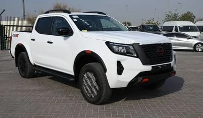 2025 Nissan Navara, weiß, 0 km, Import VAE — Foto 3 z 8