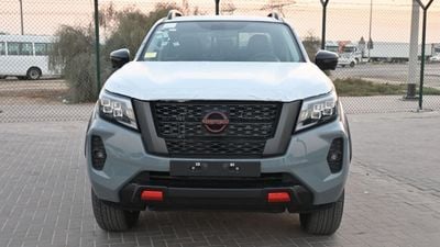 2025 Nissan Navara, grau, 0 km, Import VAE — Foto 2 z 19