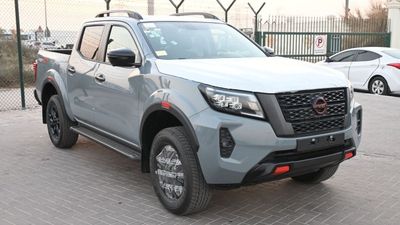 2025 Nissan Navara, grau, 0 km, Import VAE — Foto 9 z 19