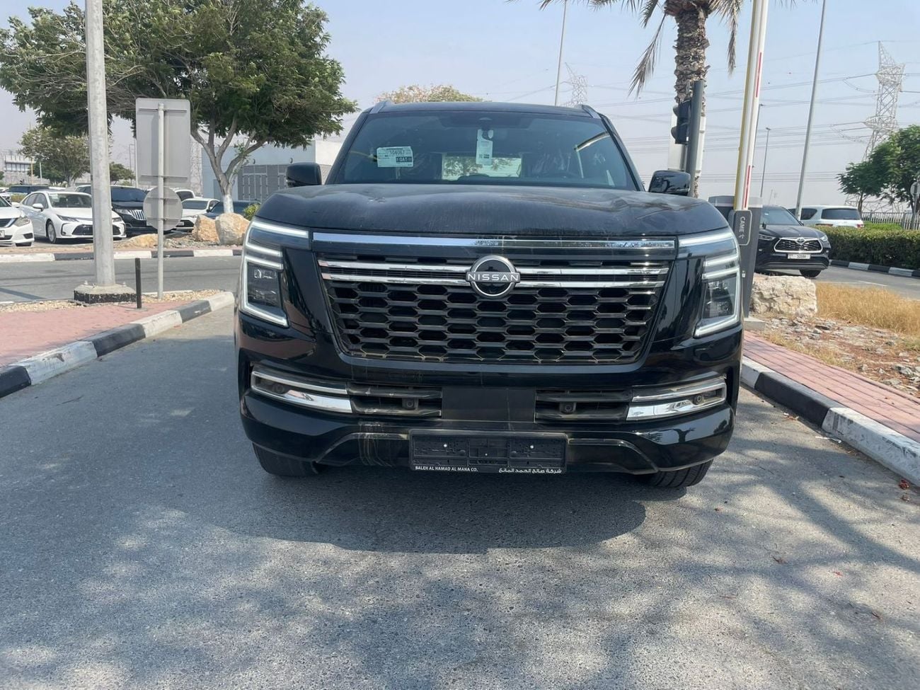 2026 Nissan Patrol LE TITANIUM, schwarz, 0 km, Import VAE — Foto 1