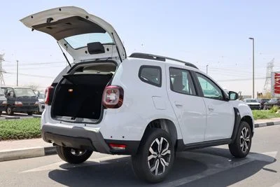 2025 Renault Duster LE, weiß, 10 km, Import VAE — Foto 9 z 20