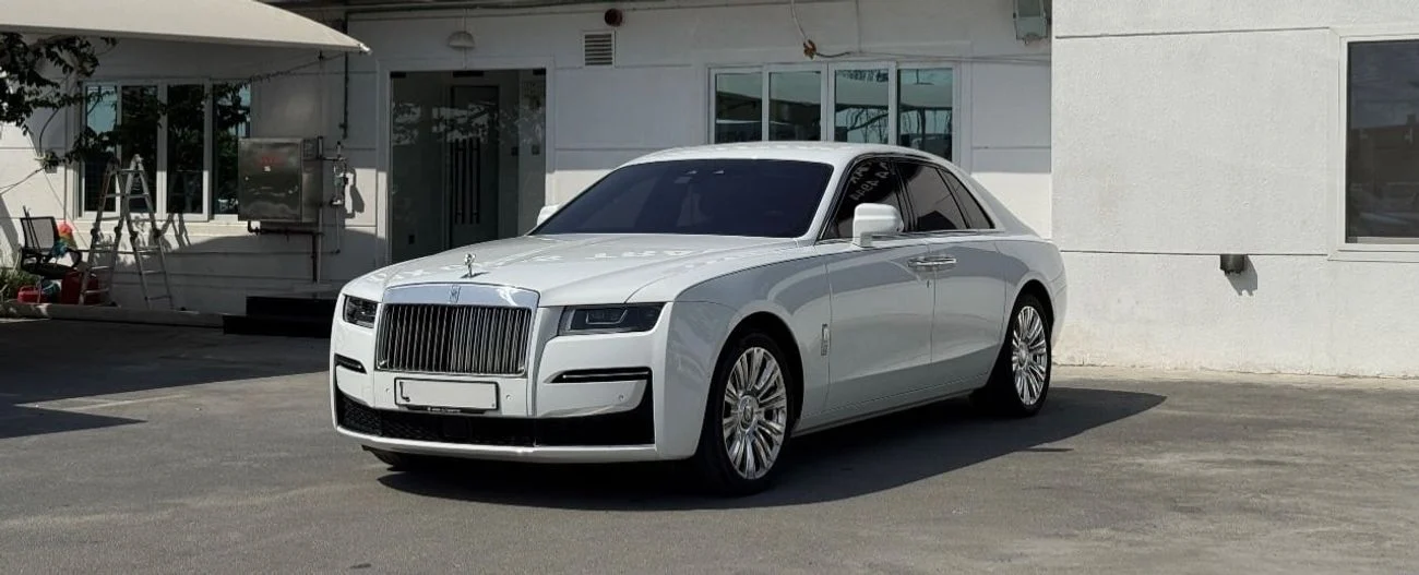 2022 Rolls-Royce Ghost, weiß, 14.000 km, Import VAE — Foto 1