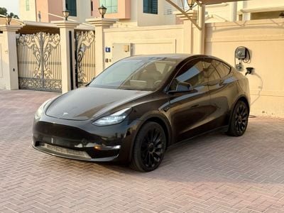 2024 Tesla Model Y LONG RANGE, schwarz, 29.000 km, Import VAE — Foto 2 z 9