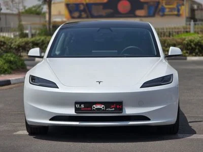 2024 Tesla Model 3 STANDARD RANGE, weiß, 51.000 km, Import VAE — Foto 3 z 16