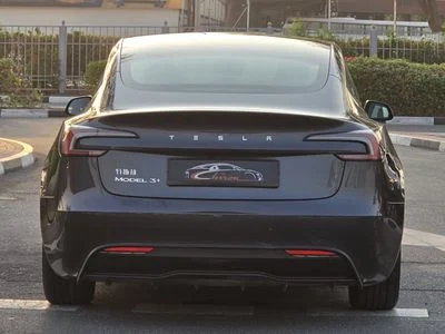 2024 Tesla Model 3 LONG RANGE, grau, 140.000 km, Import VAE — Foto 5 z 11