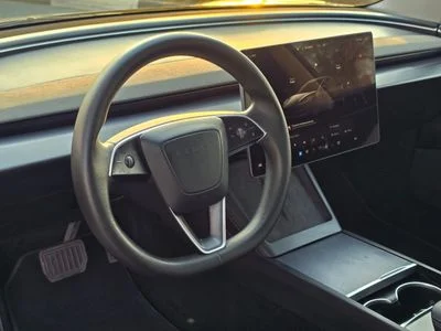 2024 Tesla Model 3 LONG RANGE, grau, 140.000 km, Import VAE — Foto 6 z 11