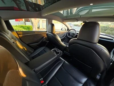 2024 Tesla Model 3 LONG RANGE, grau, 140.000 km, Import VAE — Foto 7 z 11