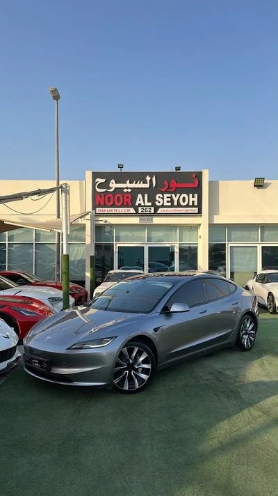 2025 Tesla Model 3 LONG RANGE, grau, 58.000 km, Import VAE — Foto 2 z 13