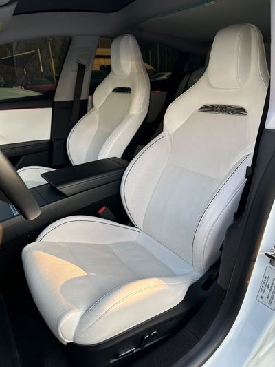 2024 Tesla Model 3 PERFORMANCE, weiß, 78.000 km, Import VAE — Foto 9 z 11