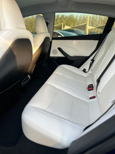 2024 Tesla Model 3 LONG RANGE, blau, 35.000 km, Import VAE — Foto 8 z 12