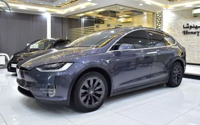 2019 Tesla Model X 100D, grau, 79.000 km, Import VAE — Foto 4 z 16