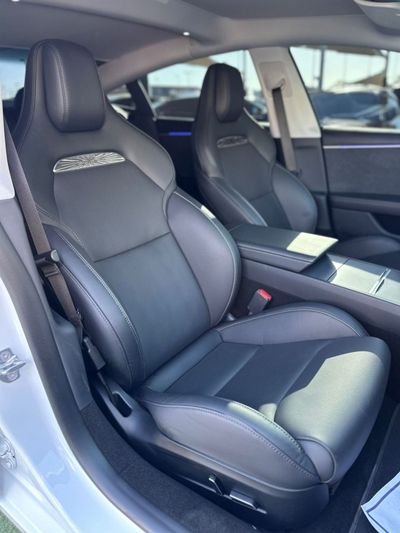 2024 Tesla Model 3 PERFORMANCE, weiß, 18.000 km, Import VAE — Foto 12 z 12