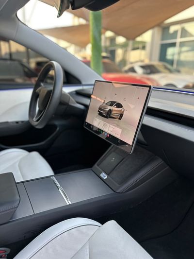 2024 Tesla Model 3 PERFORMANCE, weiß, 69.000 km, Import VAE — Foto 12 z 12