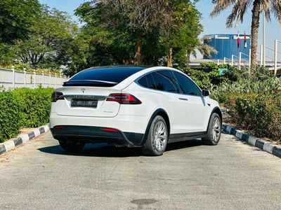 2020 Tesla Model X LONG RANGE, weiß, 108.000 km, Import VAE — Foto 2 z 11