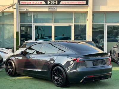 2024 Tesla Model 3 PERFORMANCE, schwarz, 80.000 km, Import VAE — Foto 4 z 13