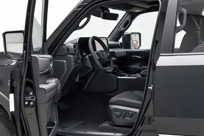 2027 Toyota Prado ADH, schwarz, 0 km, Import VAE — Foto 9 z 26