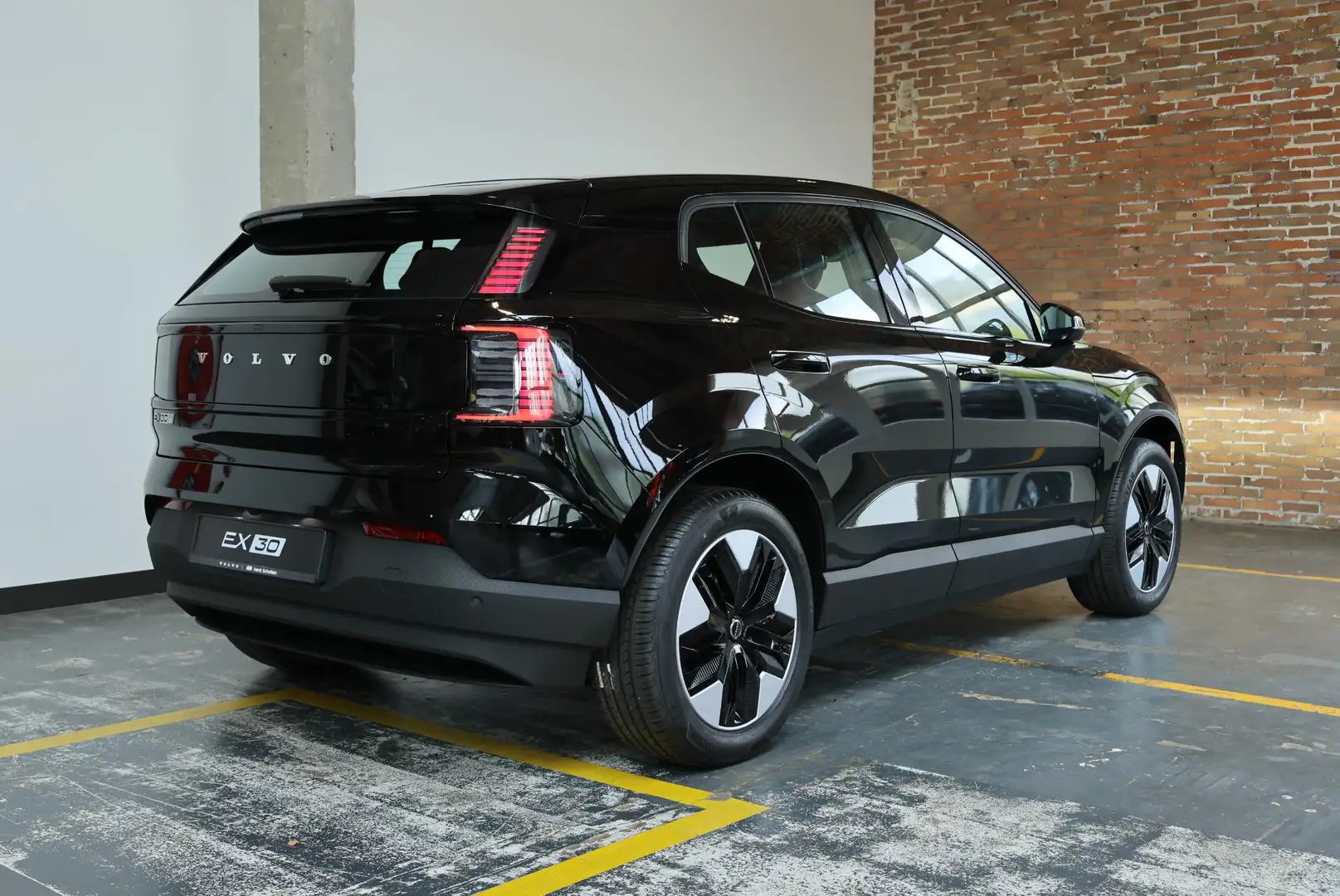 2026 Volvo EX30, 1 km, Niederlande — Foto 3 z 12