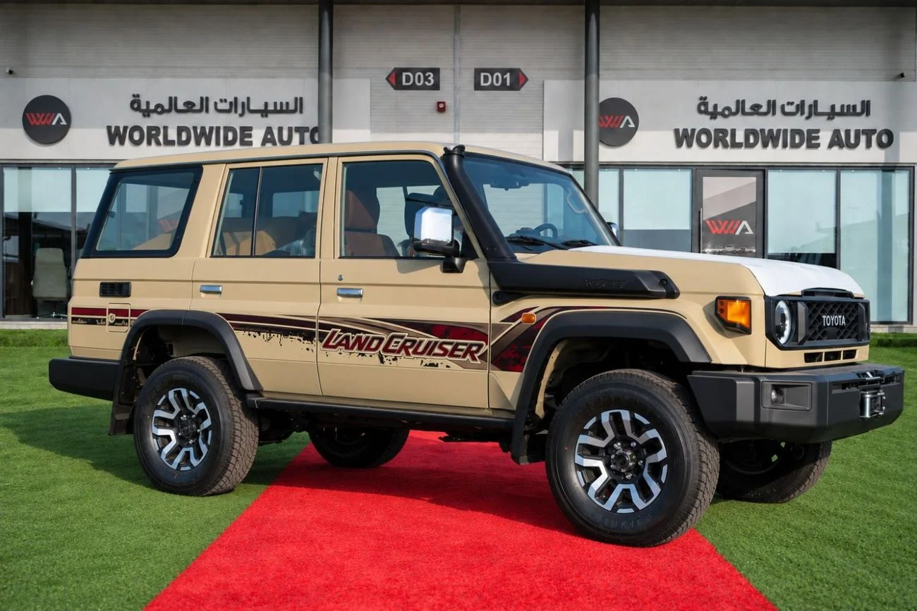 2026 Toyota Land Cruiser 70 LC 76 4.0L Z1 AUTOMATIC 2026MODEL GCC, beige, 0 km, Import VAE — Foto 1
